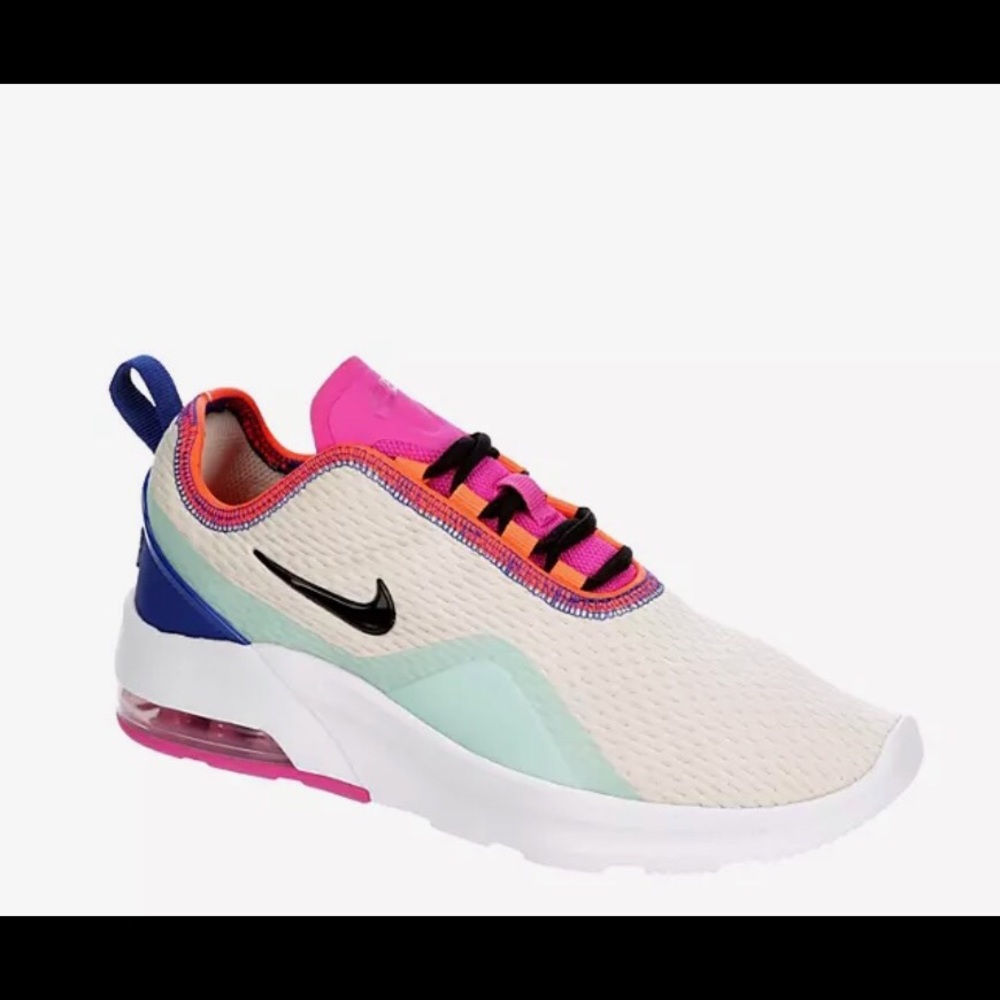 Nike Air Max Motion 2